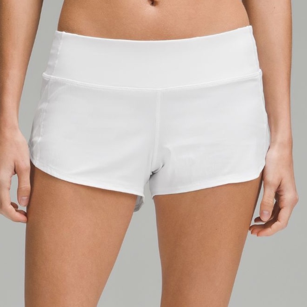 White lululemon shorts